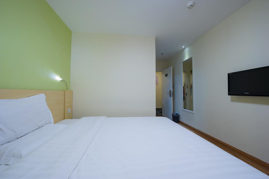 7Days Inn Guangzhou Wuyang New Town Εξωτερικό φωτογραφία